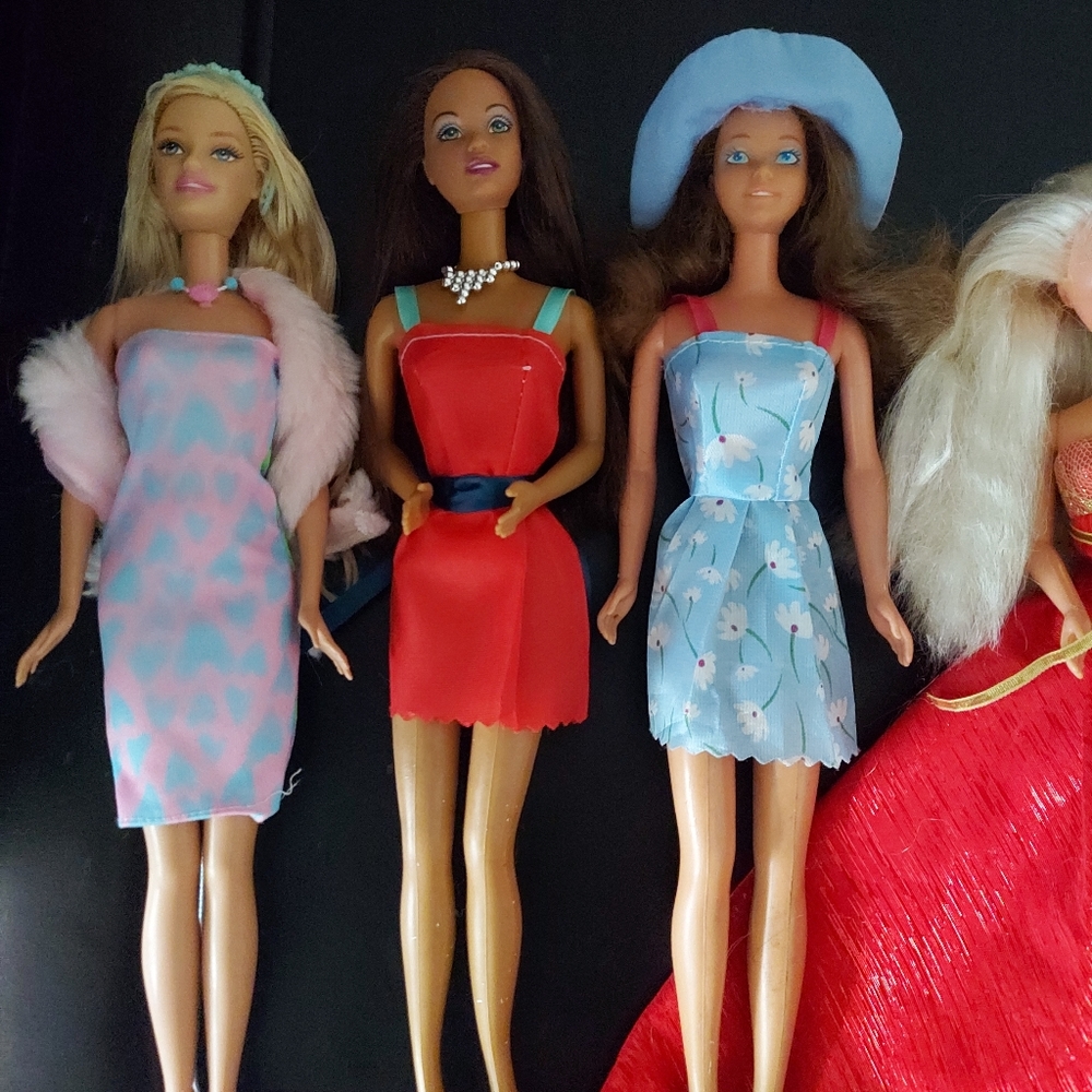 Barbie Dolls - Picture 3 of 5